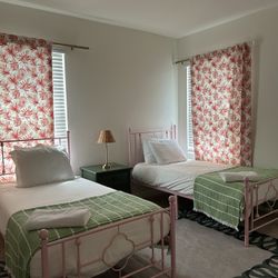 Twin Size Bed Frame And Mattress 