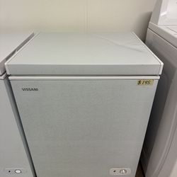 Vissani Freezer 5.0 cu ft (1 Month Warranty)