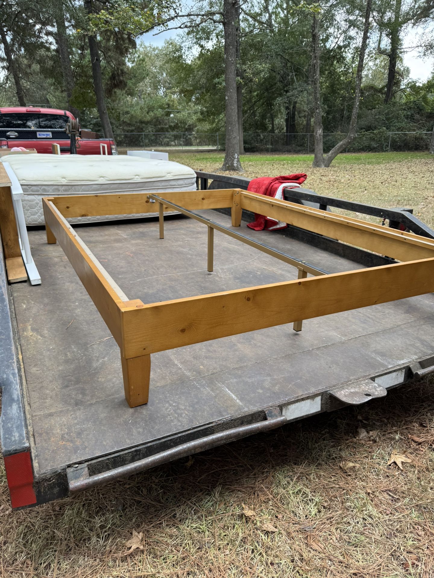 Full Size Wooden Platform Bed