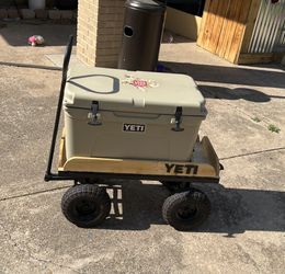 Custom Made Dallas Cowboys Wooden Rolling Ice Chest for Sale in Dallas, TX  - OfferUp