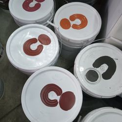 Pinturas Behr Para Interior Y Exterior Dela Casa $100 Each