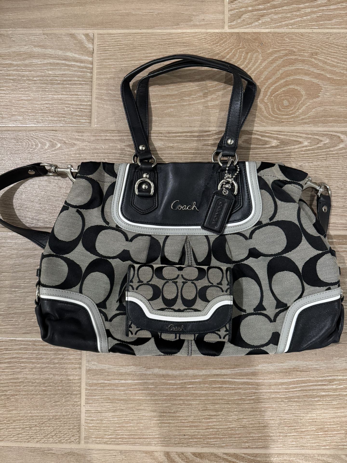 Coach purse And Wallet