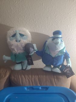 Disney Haunted Mansion Phines and Gus Hitchhiking ghosts