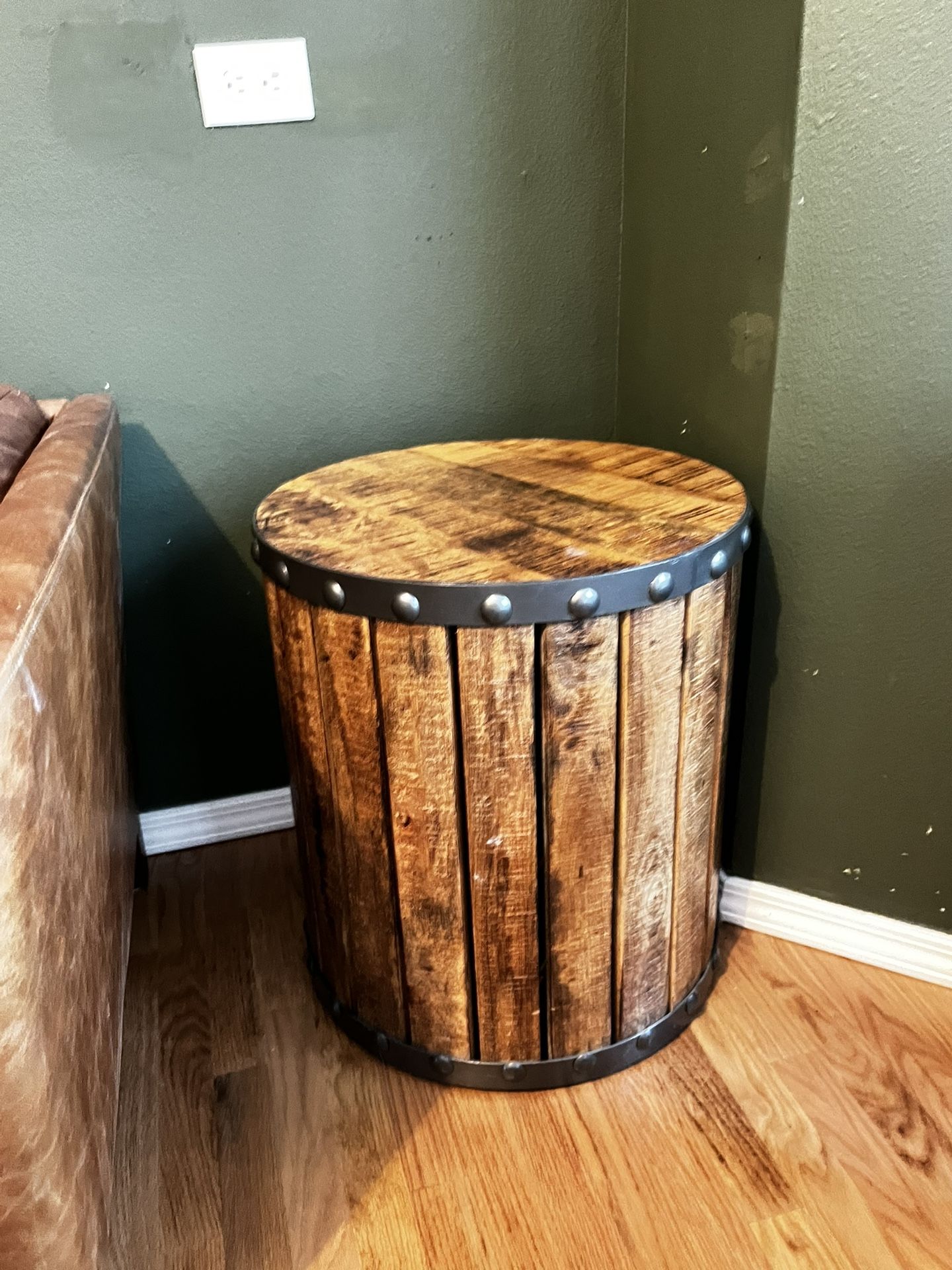 Barrel Side Table