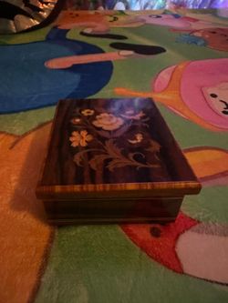 Vintage Italian music jewelry box