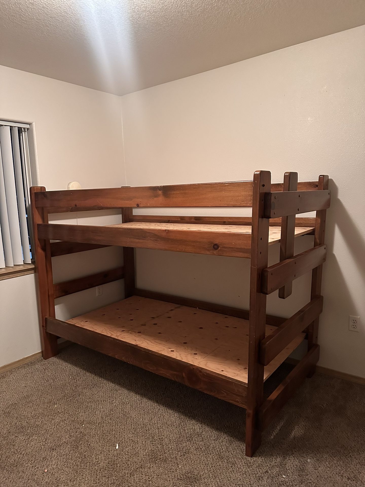 Twin Wood Bunk bed 