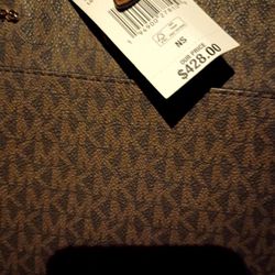 Michael Kors Purse And Matching Belt Purse Has Papers .