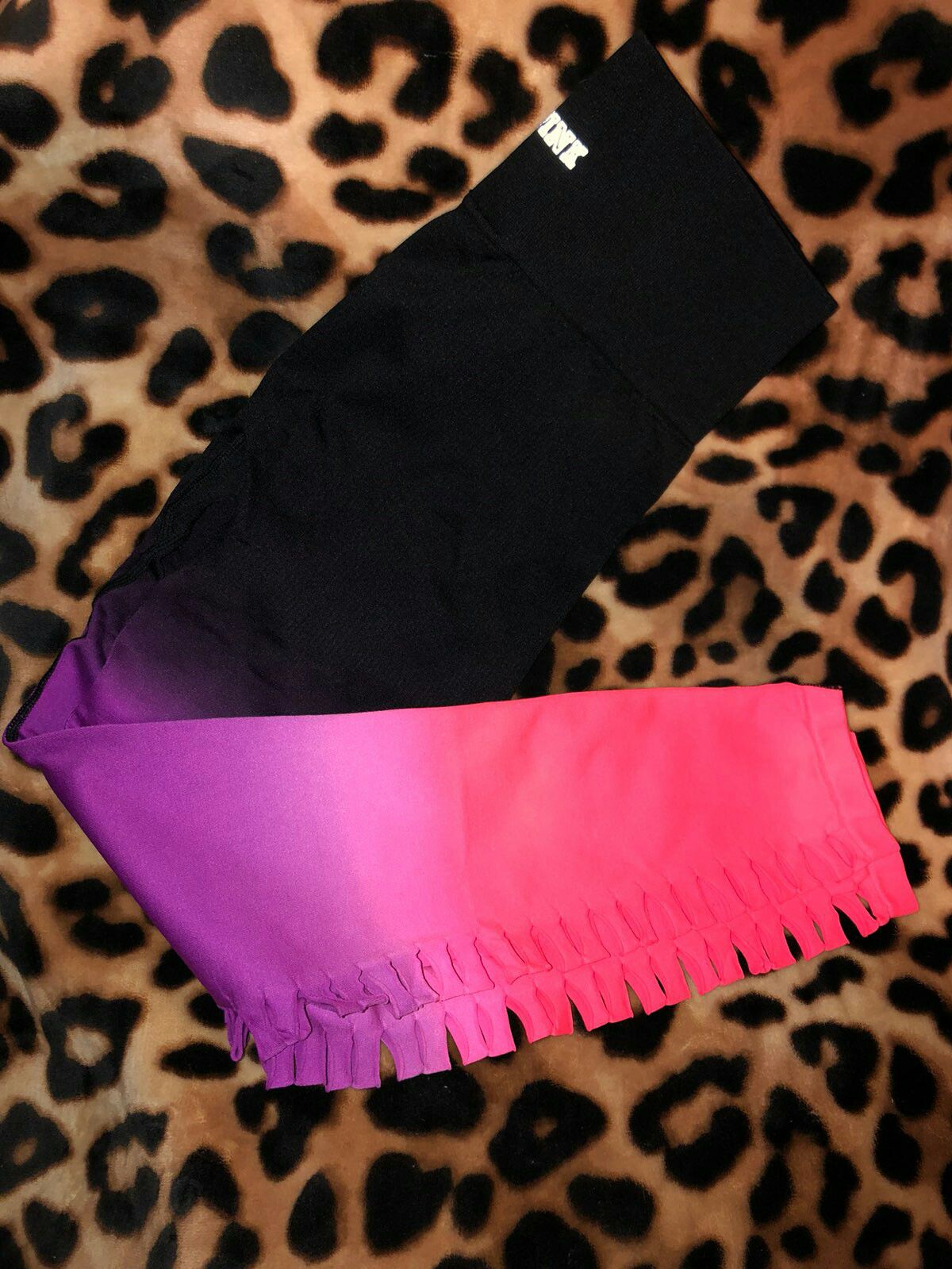 New Victoria's Secret Pink ombre pink. purple, black strappy leggings size  medium for Sale in Brea, CA - OfferUp