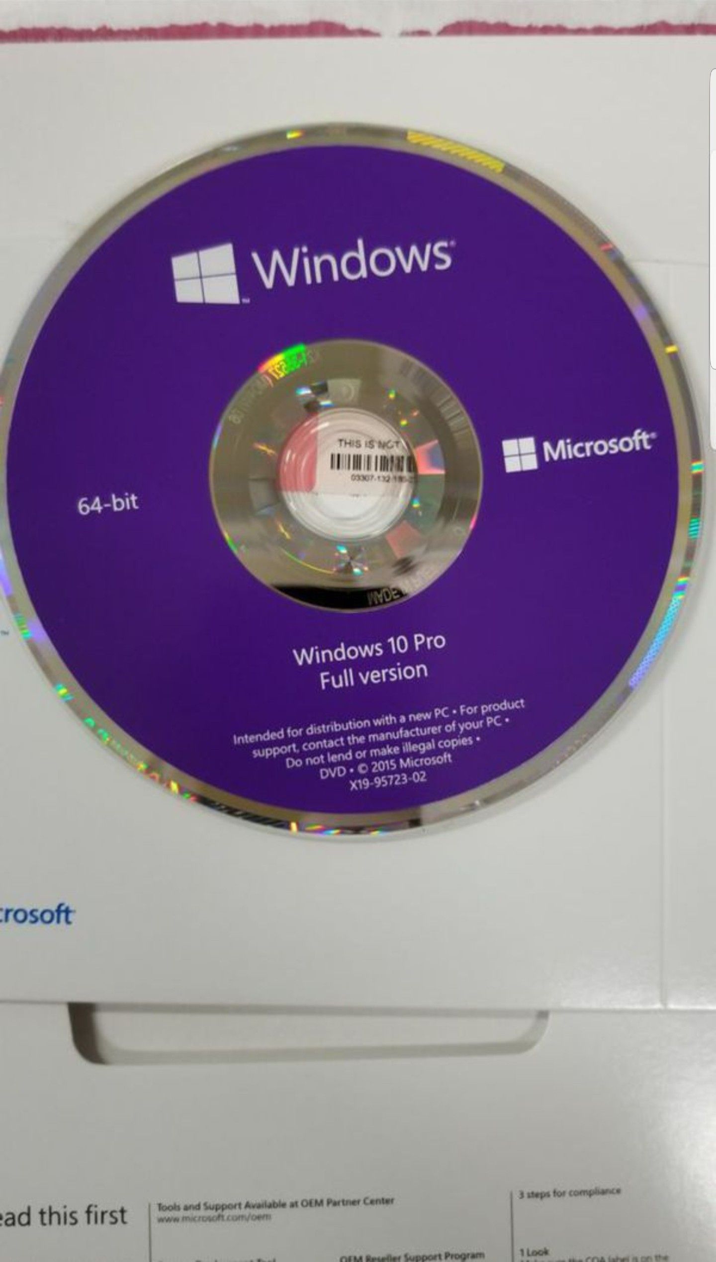 Windows 10 DVD (No Key)