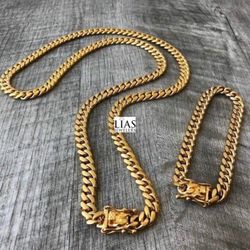 New 18i Yellow Gold Cuban Link Chain And Bracelet 
