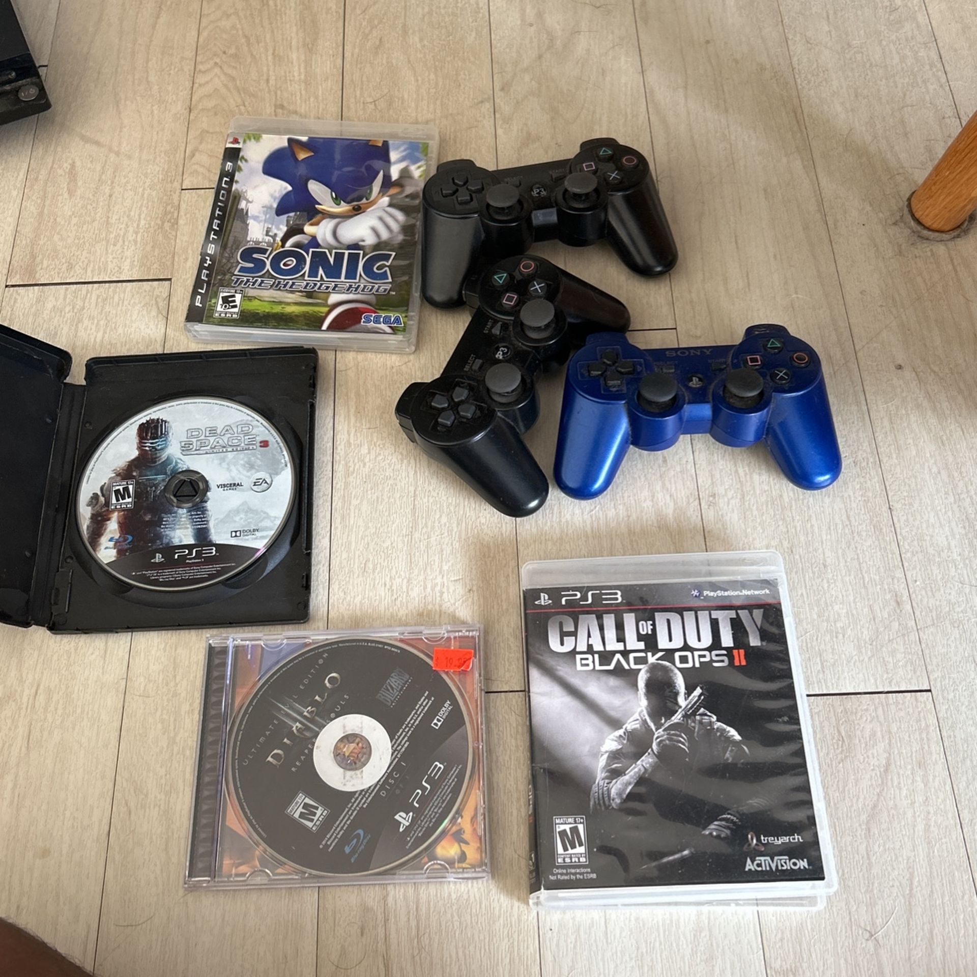 PS3 Games And Controllers