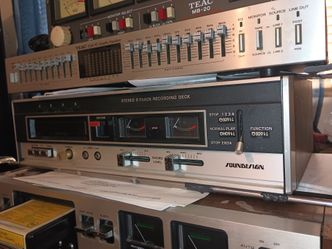 VINTAGE SOUNDESIGN 8 TRACK PLAYER, RECORDER. IN WORKING CONDITION.