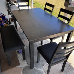  kitchen table