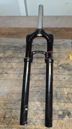 Mountain bike, XC suspension fork, rockshox