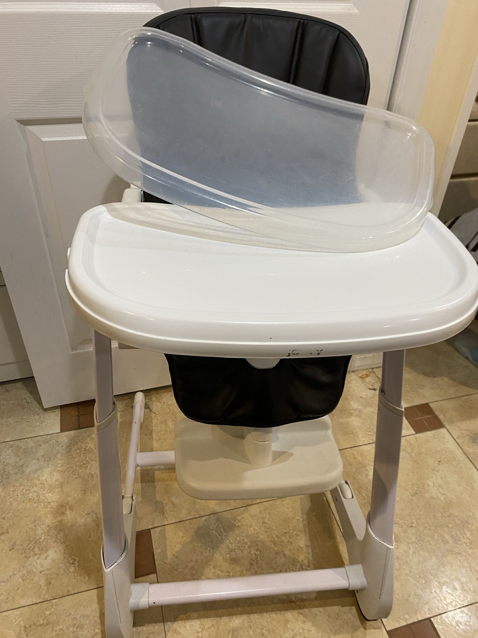 High Chair W/box