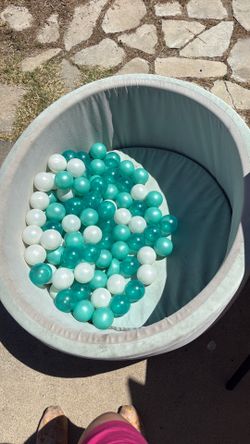 Ball play pin