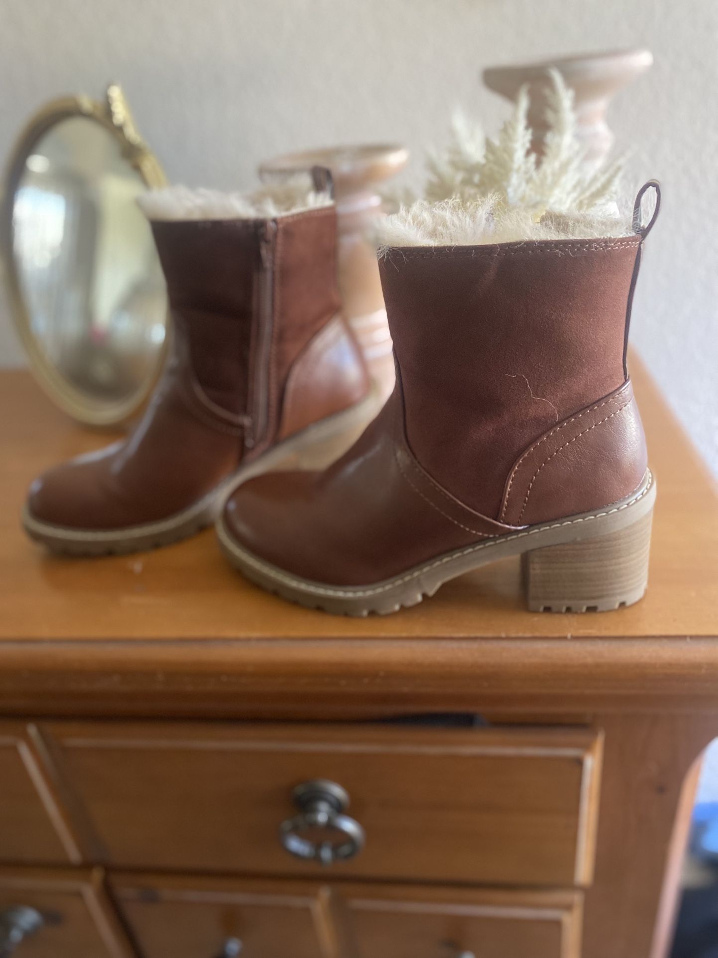 Woman’s Boots