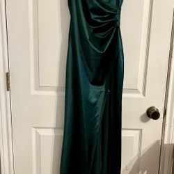 Women’s Dress- Small