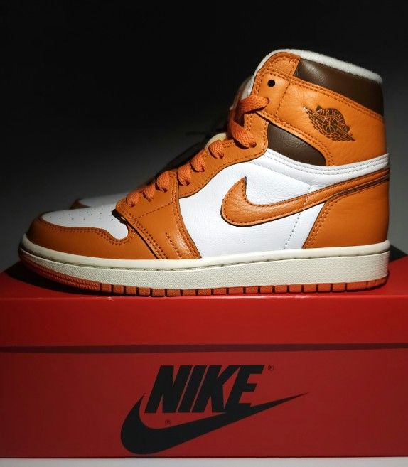 Wmns Air Jordan 1 Retro High OG STARFISH