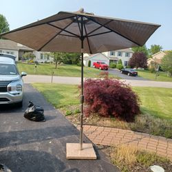 Large Umbrella With Heavy Duty Stand