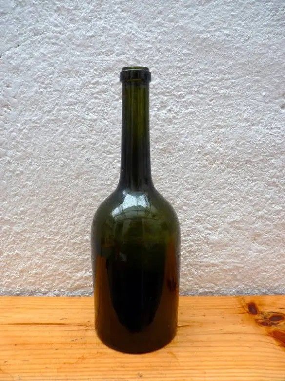 Pontil Mark Lovely Rare Superb Condition Antique Early 19th Century Black Glass Long Neck Wine Bottle