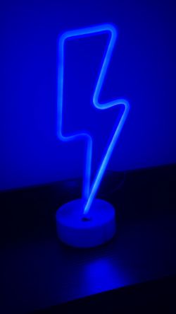 Lightning bolt nightlight