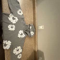 Denim Tear Grey Size Medium 