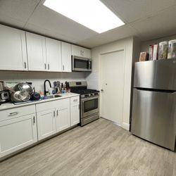 CSUF Apartment For Lease