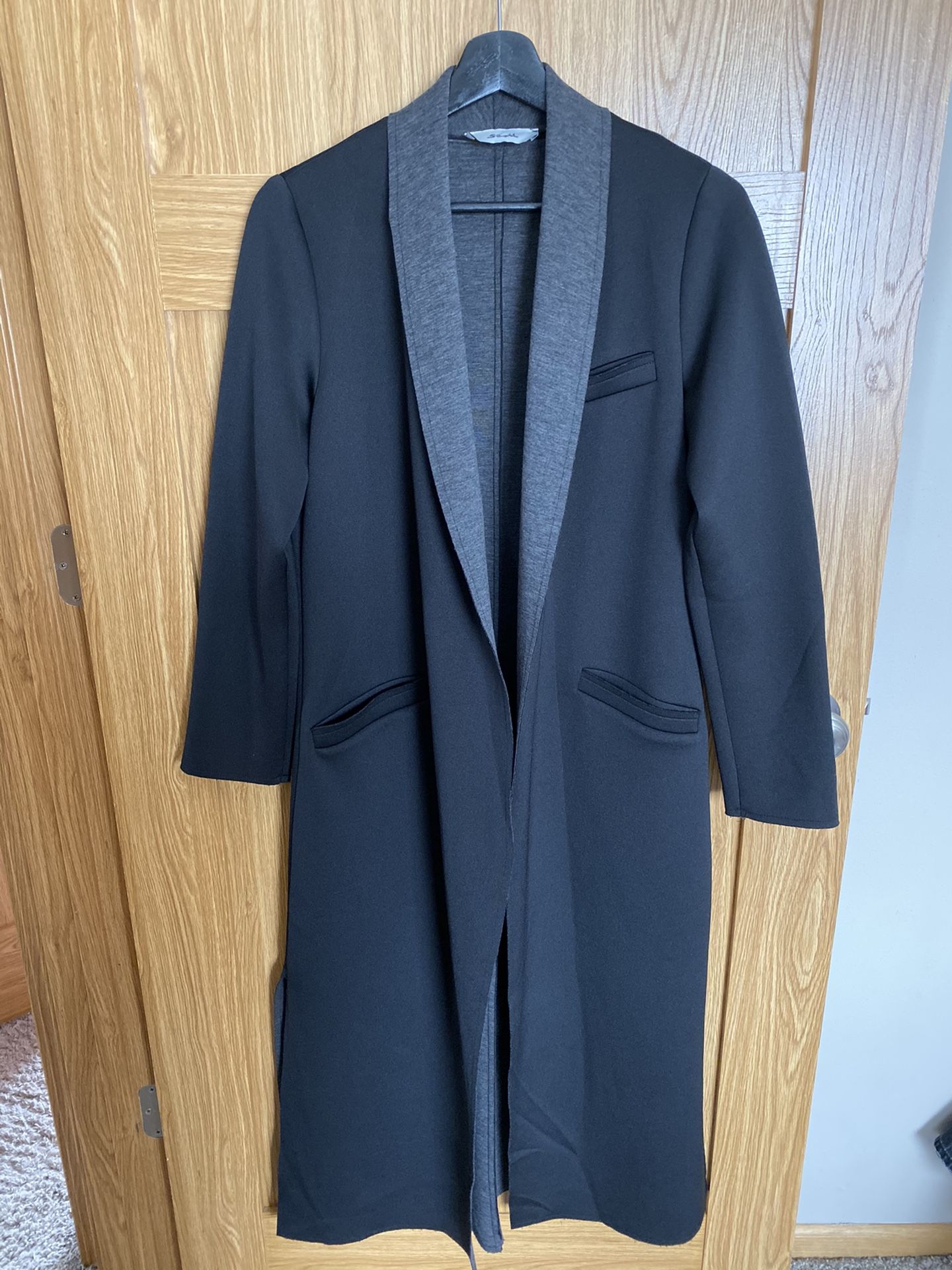 Secil store black blazer