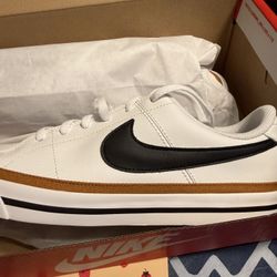 Nike Court Legacy 