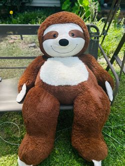 Huge 5 foot Sloth