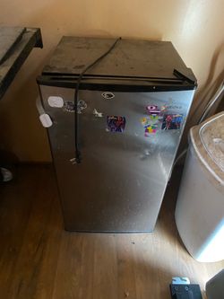 Mini Fridge