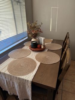 Dinning table for 6