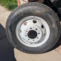 1996 to 2007 Ford E350 or E450 Motorhome Spare Wheel And Tire 16" Dually