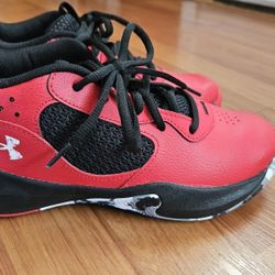 Boys Under Armour Shoes