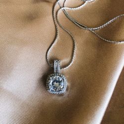925 Silver  And Zircon Stone Necklace 