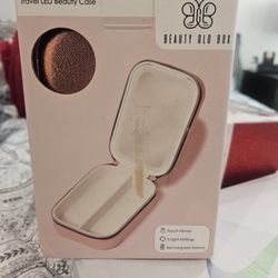 Travel LED Beauty Case