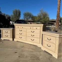 Bedroom Set White Oak 