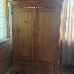 Armoire