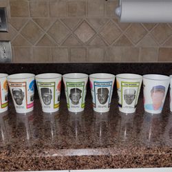 1978 and 1982  7-11 MLB Vintage Slurpee cups Lot Of 8
