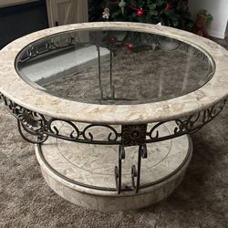 Round Decor Table