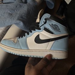 Jordan 1 Unc