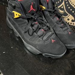 Air Jordon 6 Rings Black Red Sulfur Size 11
