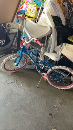 Girls bike