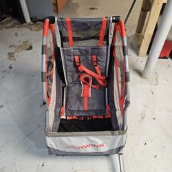 Schwinn Summit Deluxe Unisex Bike Trailer, Red 
