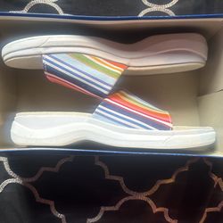 Keds Slides Size 8