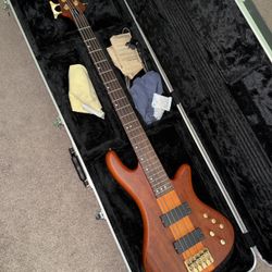 Schecter Stiletto Studio 5 String Bass