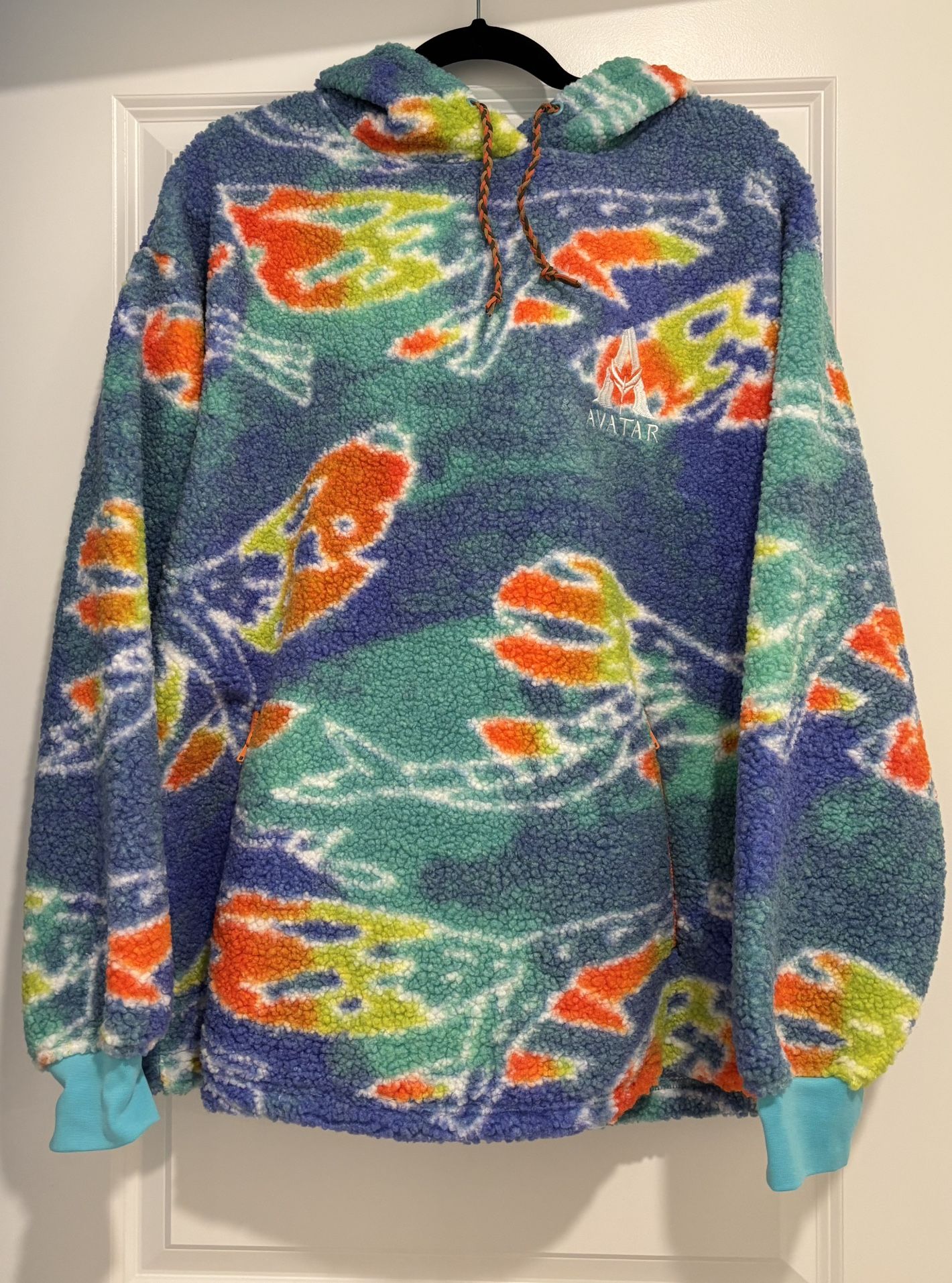 Disney “Way Of Water” Fleece Pullover - Size Large
