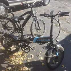 Aventon Level  Electric E-Bikes with CHARGER'S 