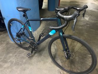 Felt vr60  16 speed large-X-Large lightweight aluminum frame with disc brakes